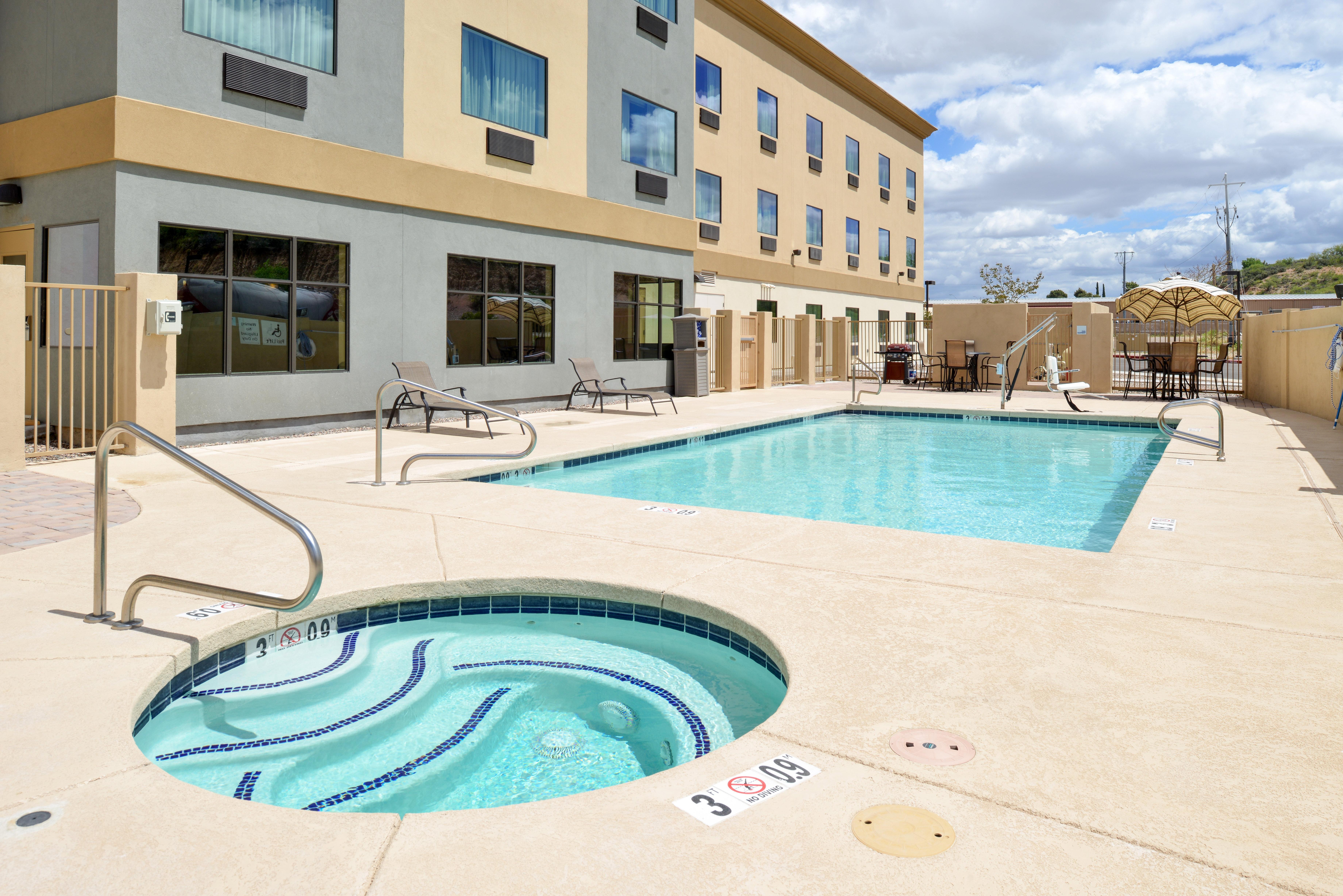 Holiday Inn Express & Suites Globe By Ihg Exteriér fotografie